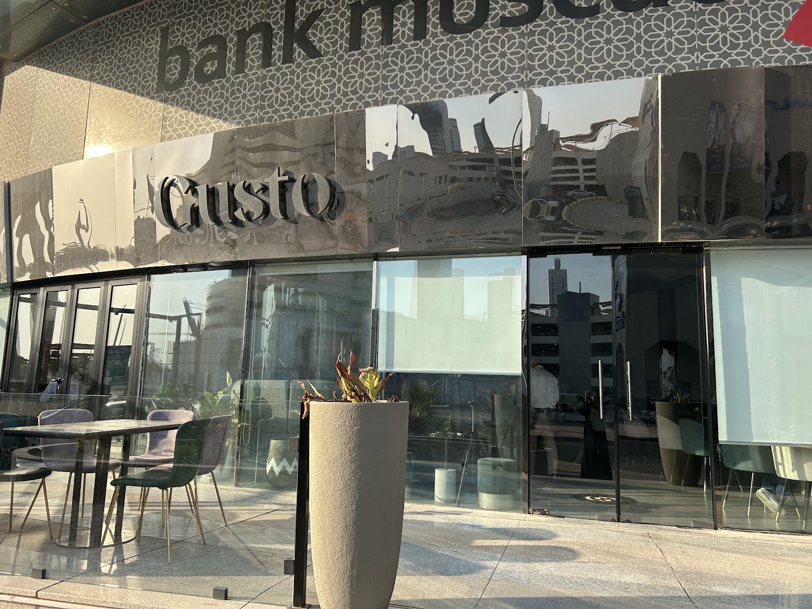Gusto Restaurant